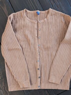 Classic Cable-Knit Button Cardigan in Camel